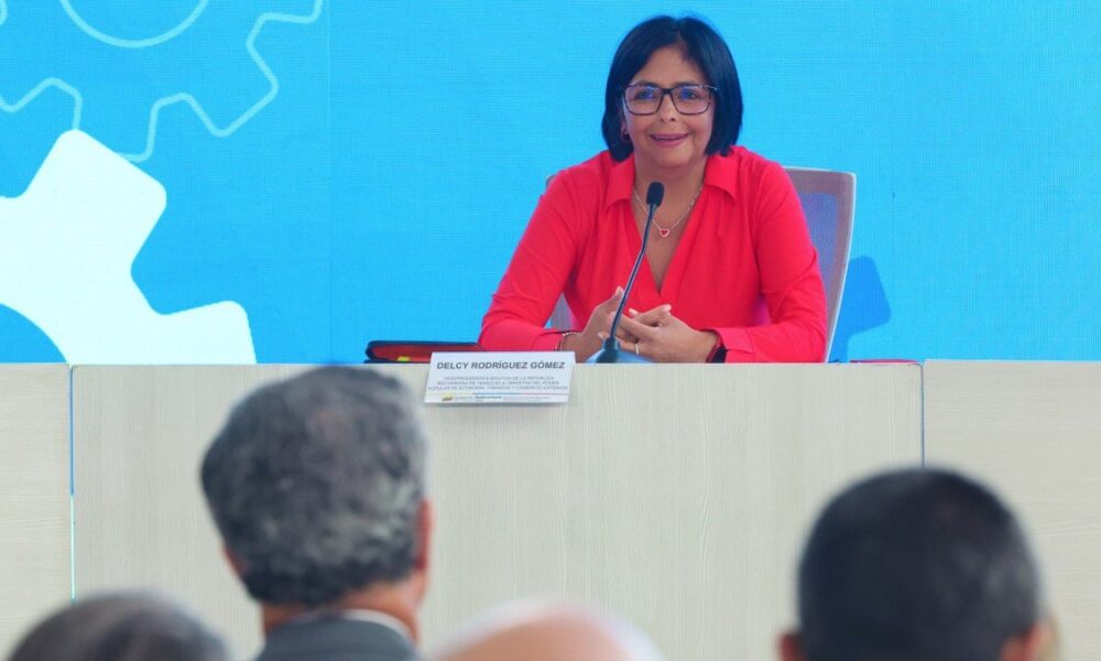 Aseguradoras y Gobierno discutieron ruta de trabajo 2024-2030