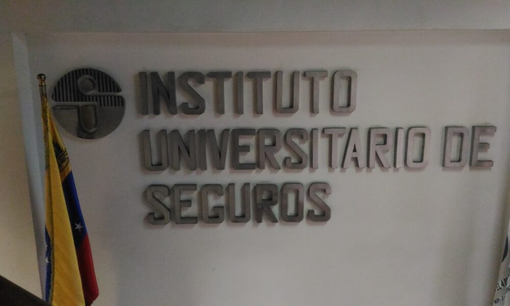 IUS inicia acreditación por experiencia para el TSU en seguros