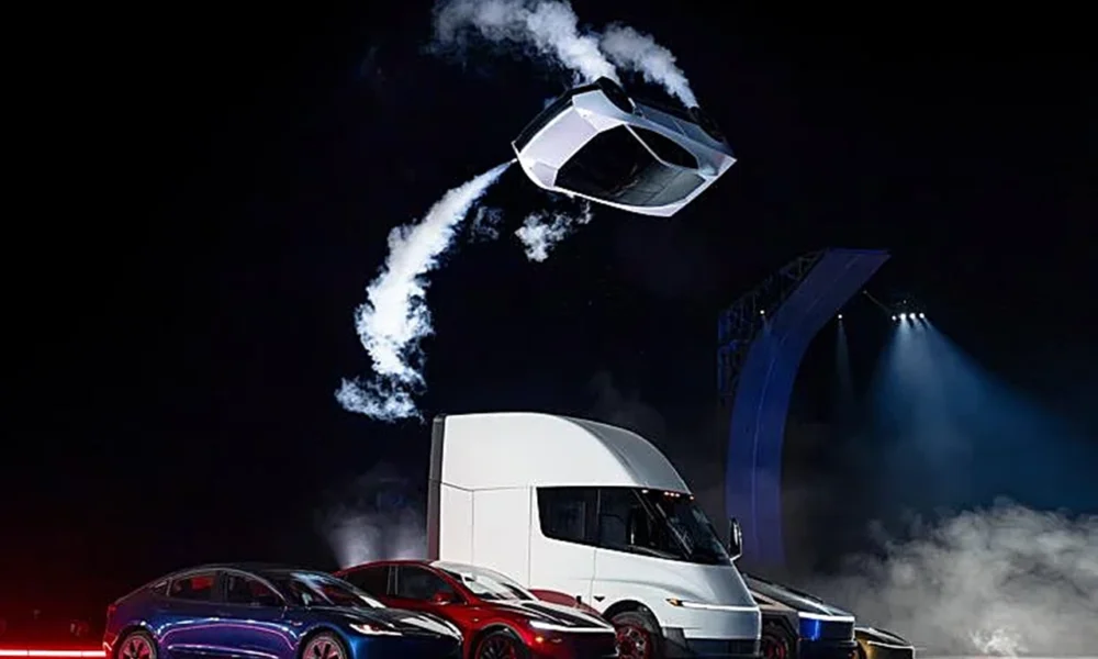 Nuevo Tesla con propulsores